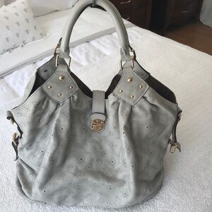 Chic Gray Handbag with Gold Accents